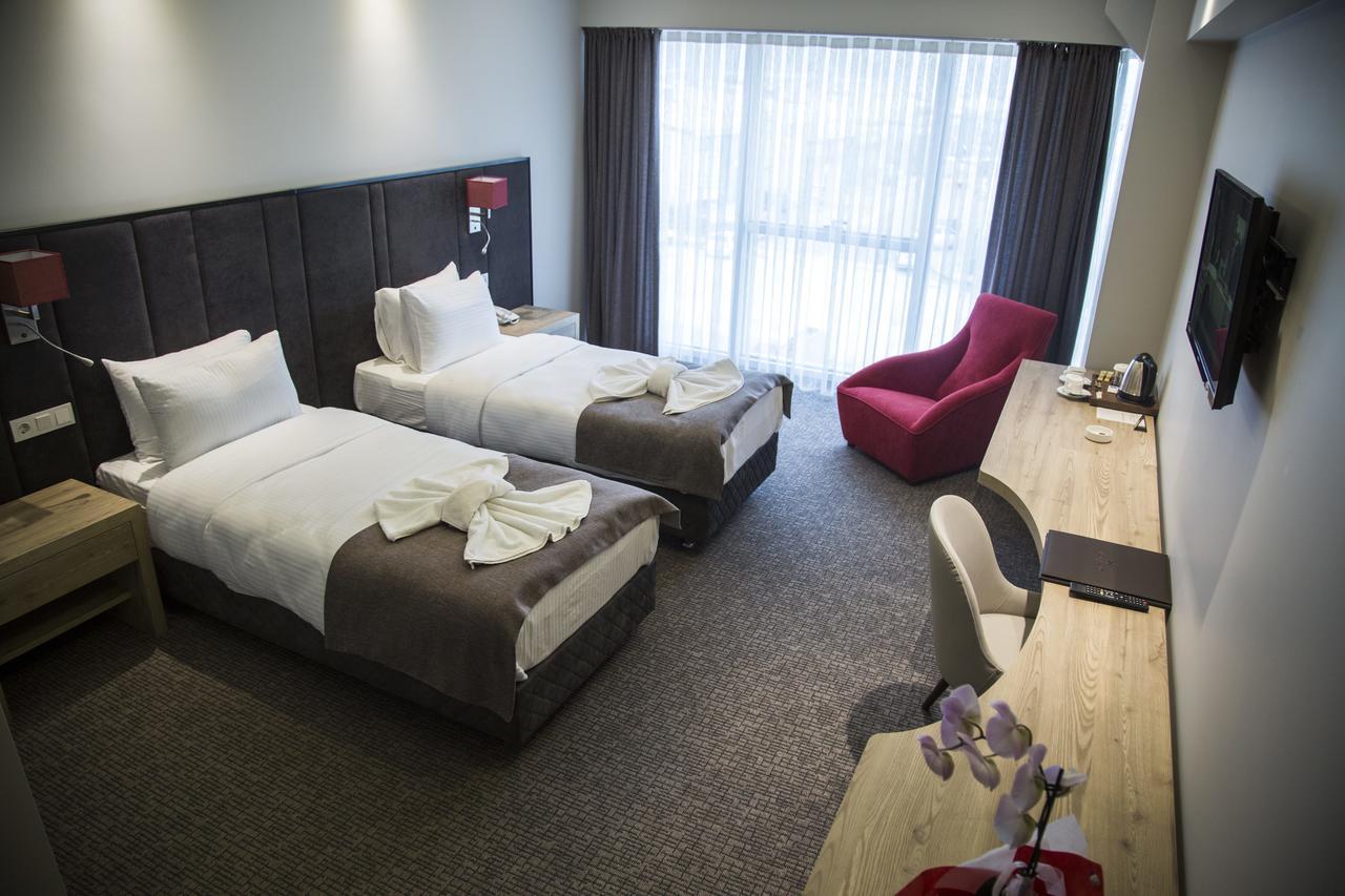 Hotel City Inegoel エクステリア 写真